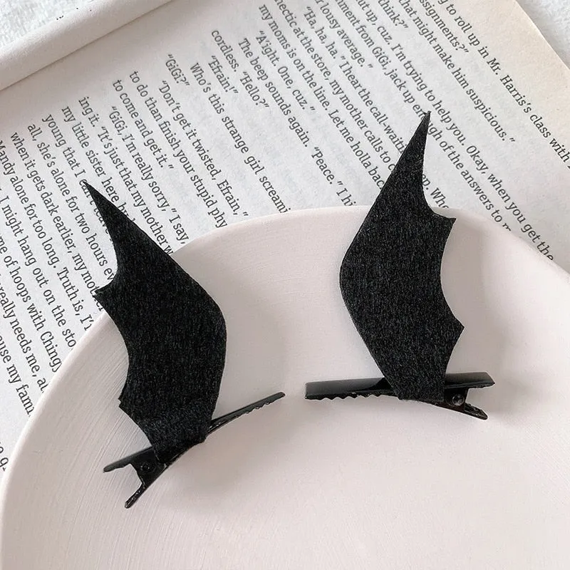 1 Pair Cute Halloween Bat Skeleton Spider Hair Accessory