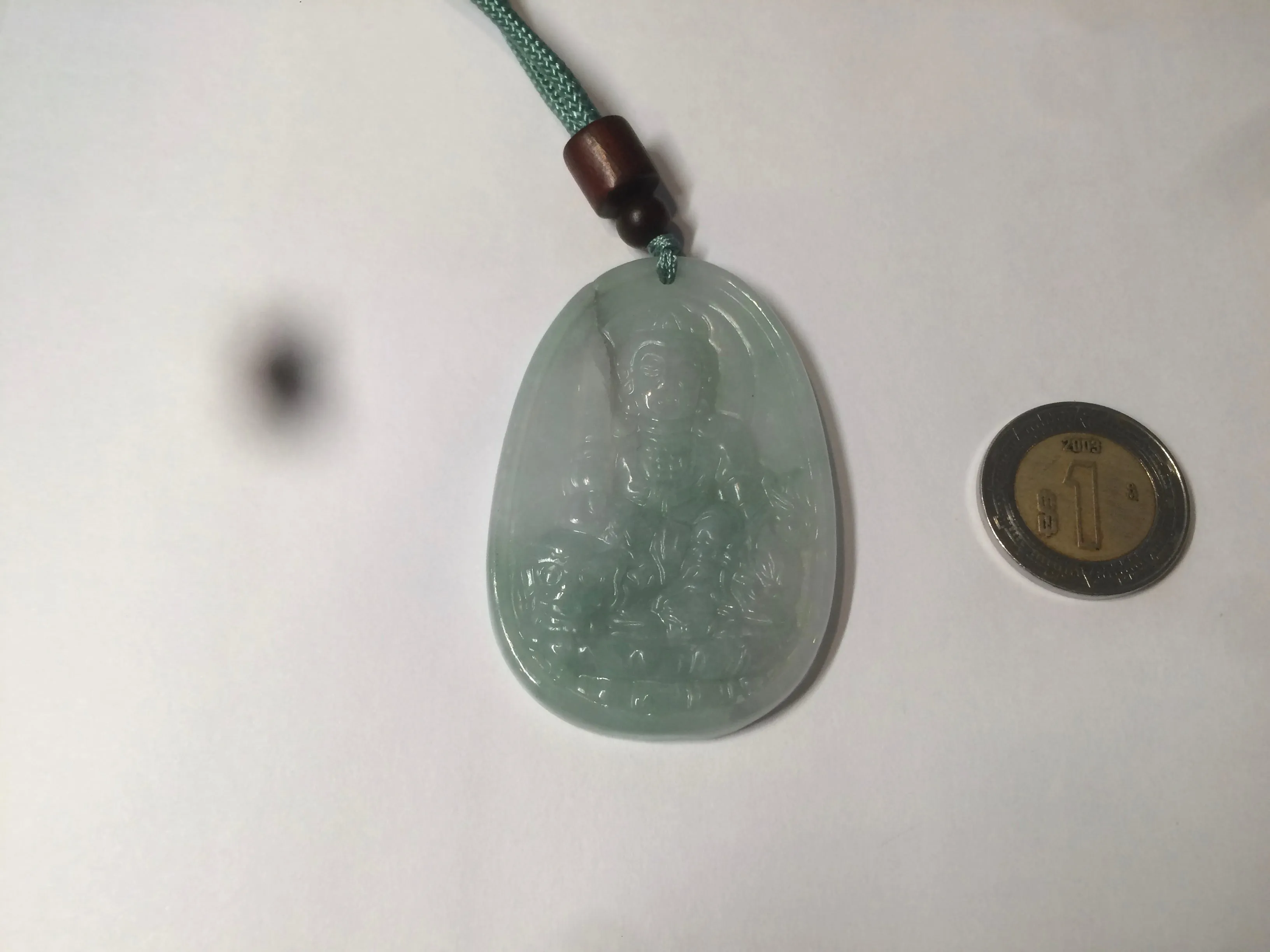 100% natural light green/white Guanyin (降魔观音)jadeite jade necklace AF36