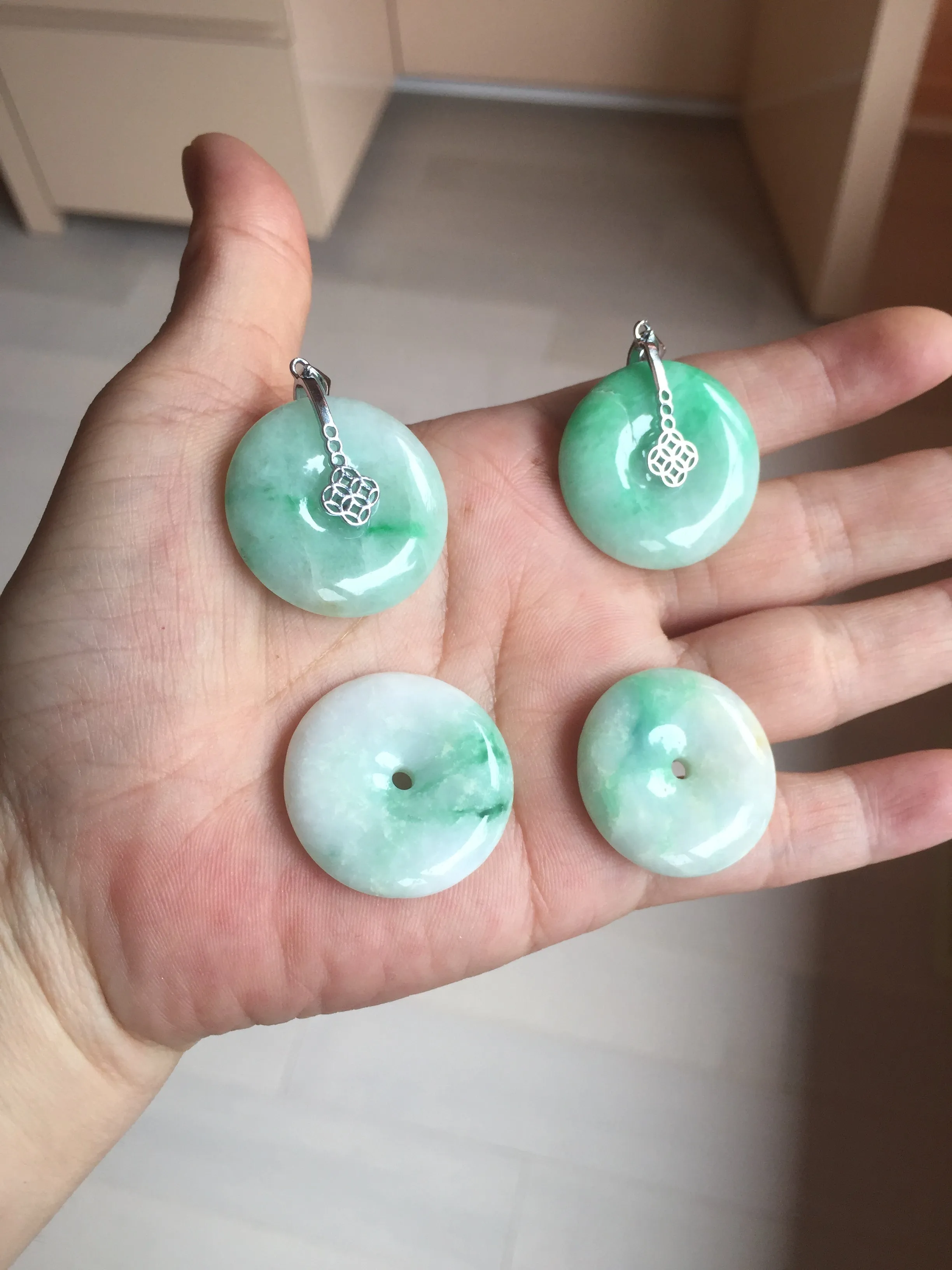 26-28mm Type A 100% Natural sunny green yellow Jadeite Jade Safety Guardian Button donuts Pendant group BP96