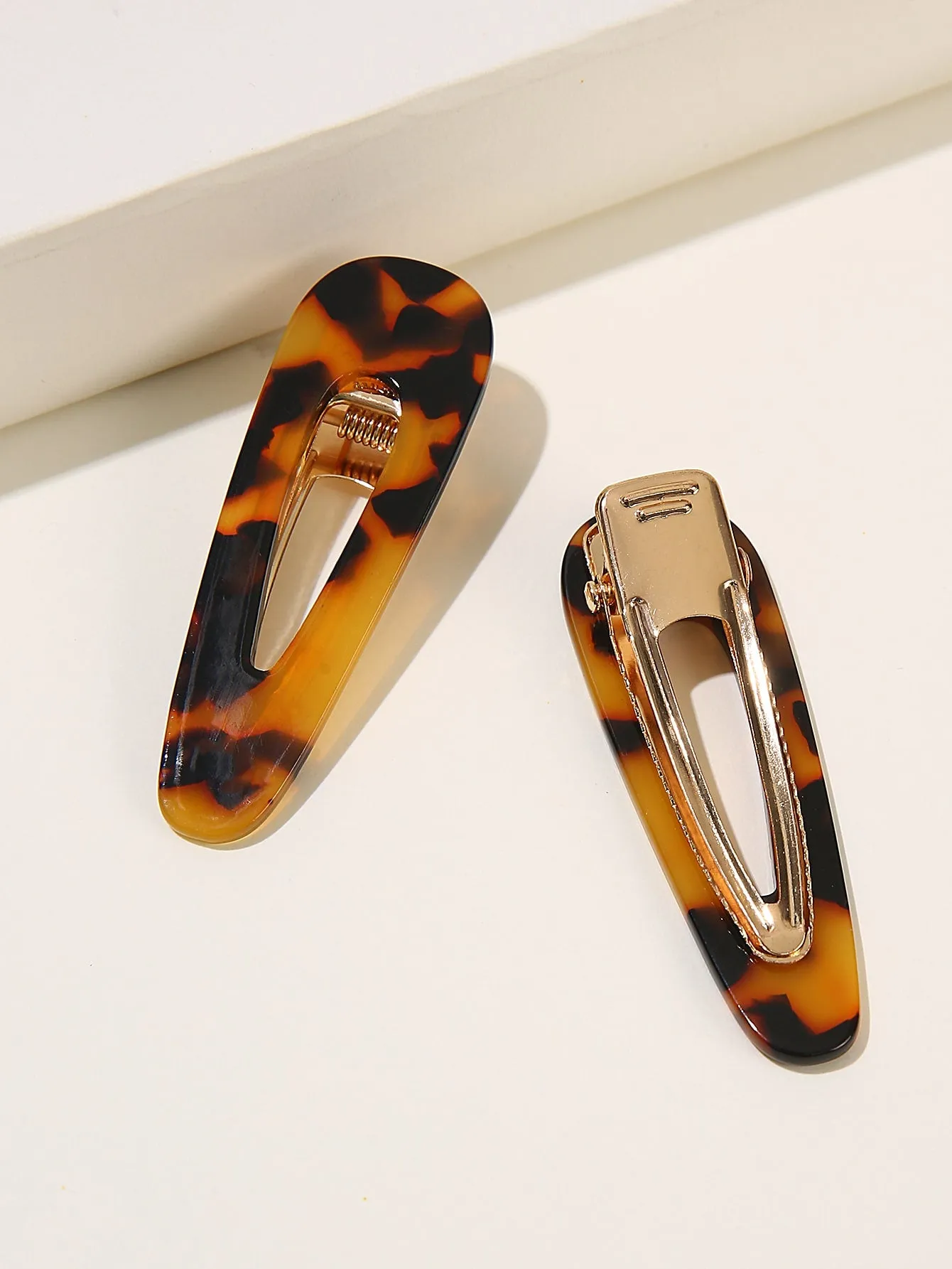 2pcs Tortoiseshell Pattern Hair Clip for Women Barrette Styling Hair Accessories