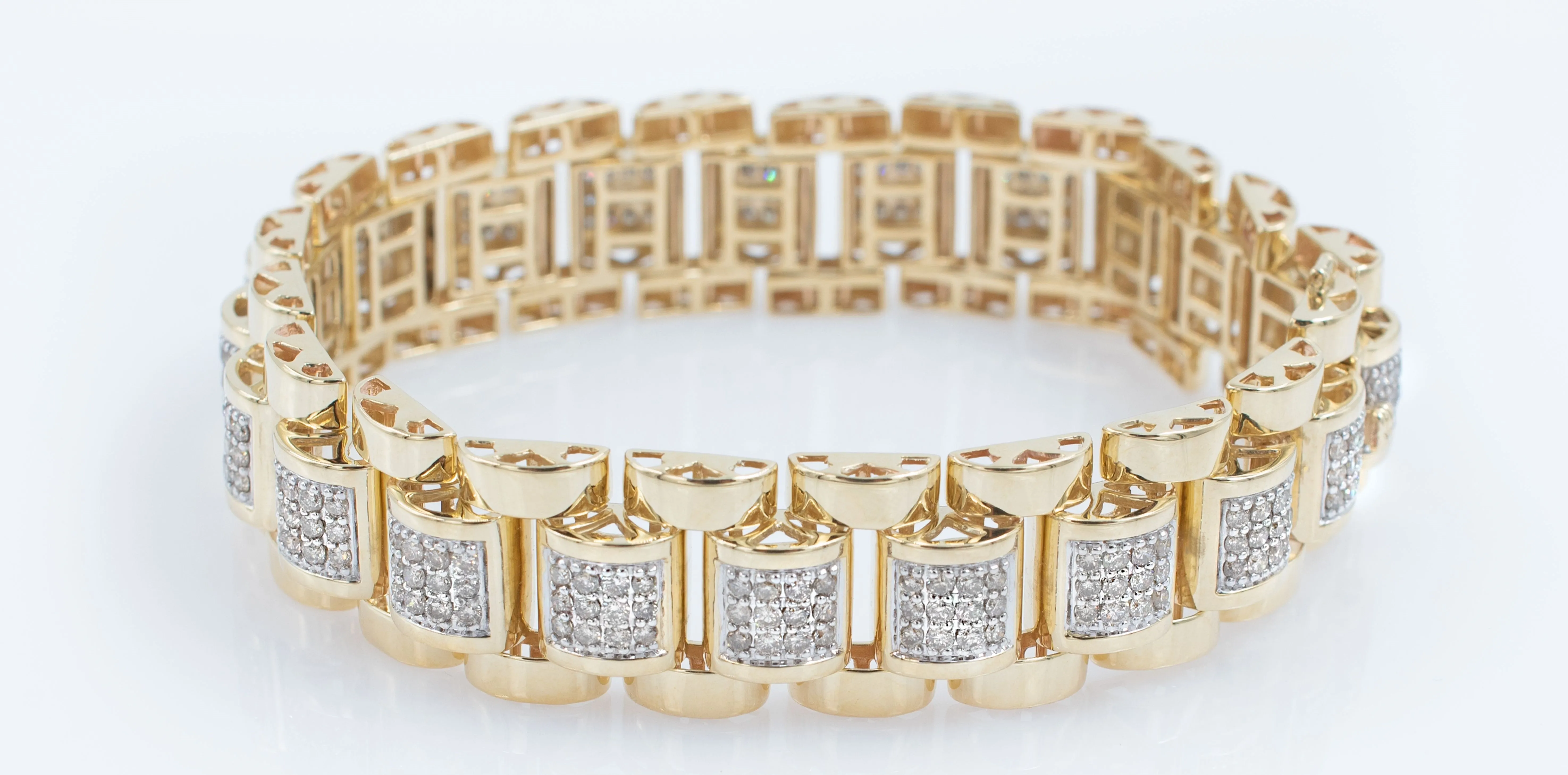5.0 ctw watch style diamond bracelet