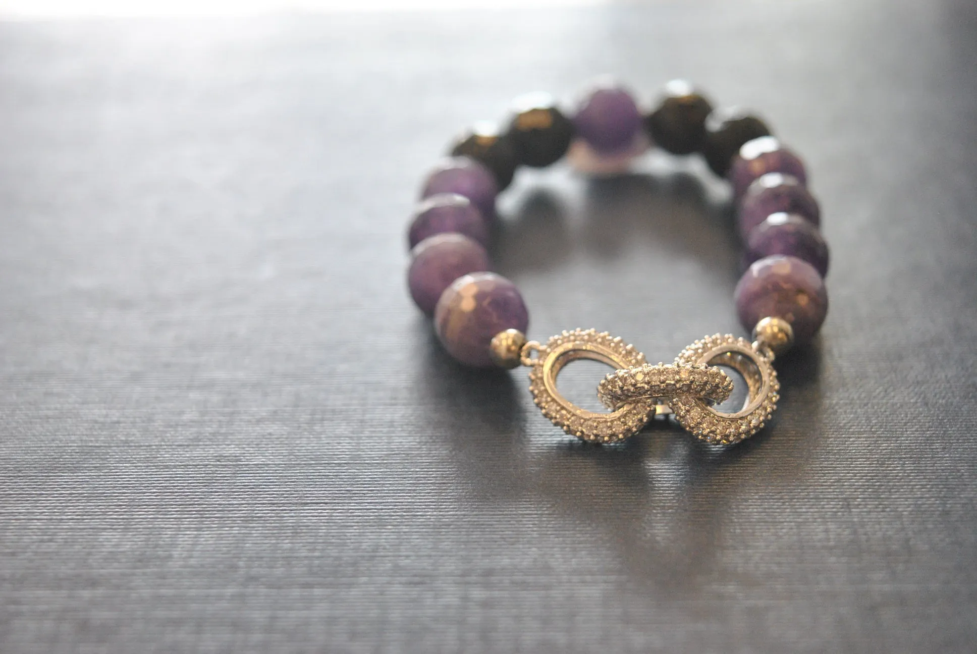 AMETHYST AND RHINESTONES STATEMENT BRACELETS SET