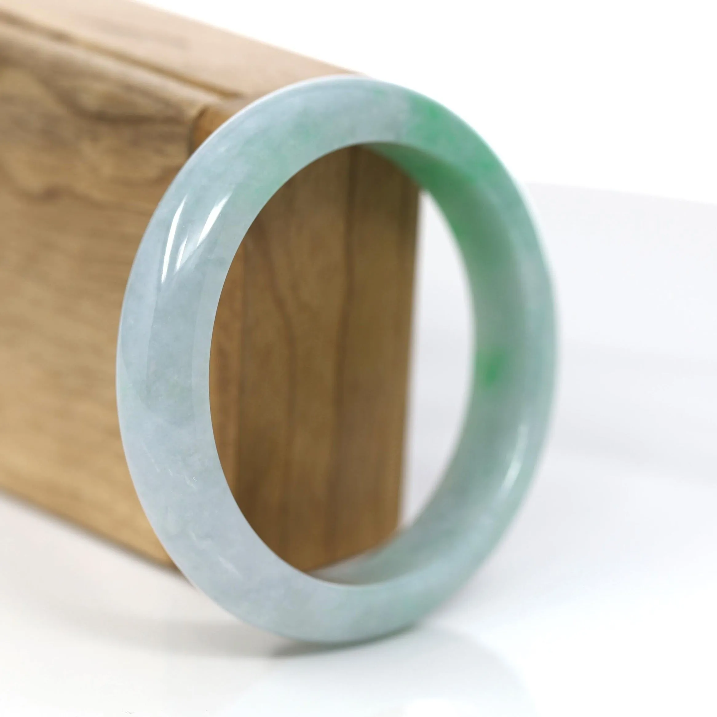 Baikalla™ "Classic Bangle" Genuine Jadeite Jade Apple Green Bangle Bracelet (57.94 mm) #932