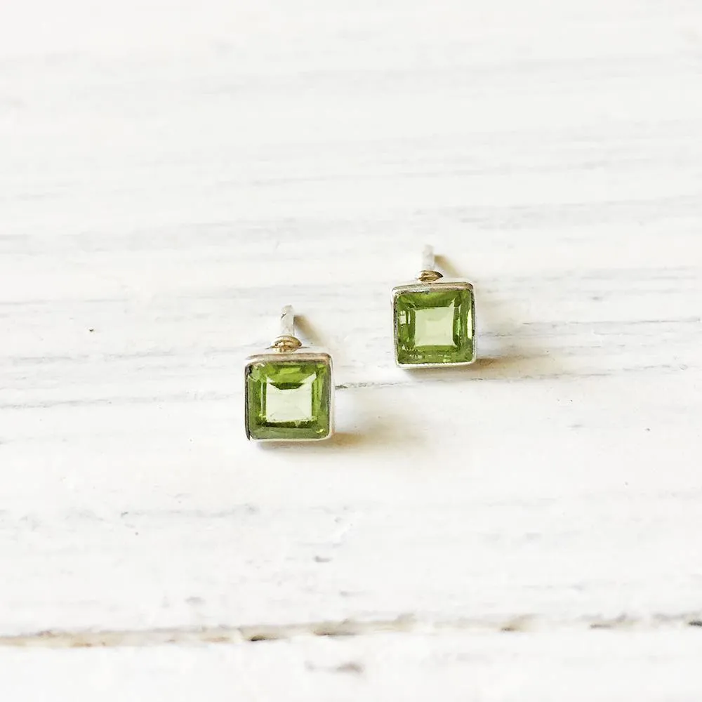 Facetted Peridot Square Silver Stud