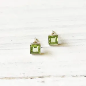 Facetted Peridot Square Silver Stud