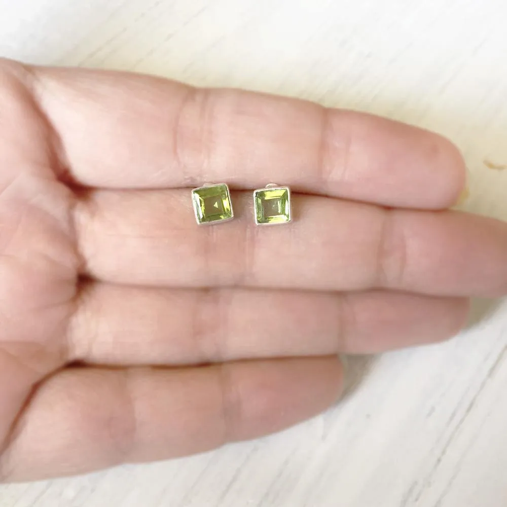 Facetted Peridot Square Silver Stud