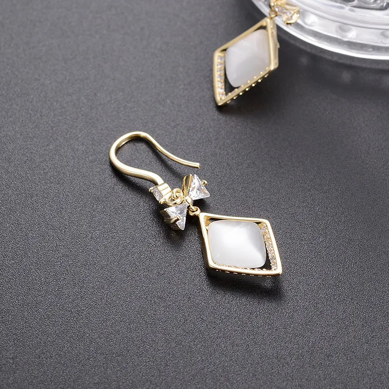 Fashionable High-end Earrings