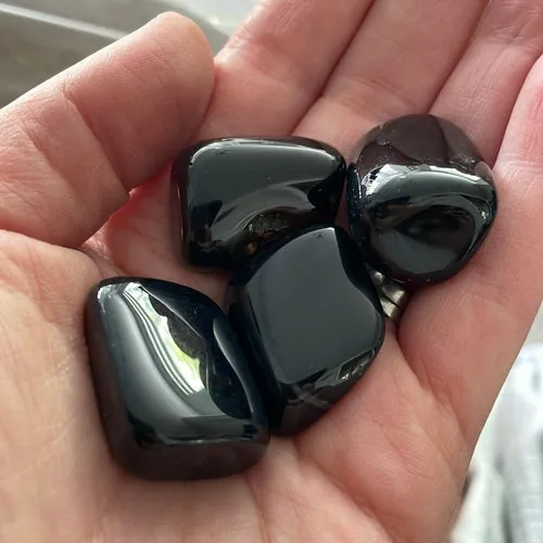 Gemini Birthstone Black Onyx -  1 Medium Piece