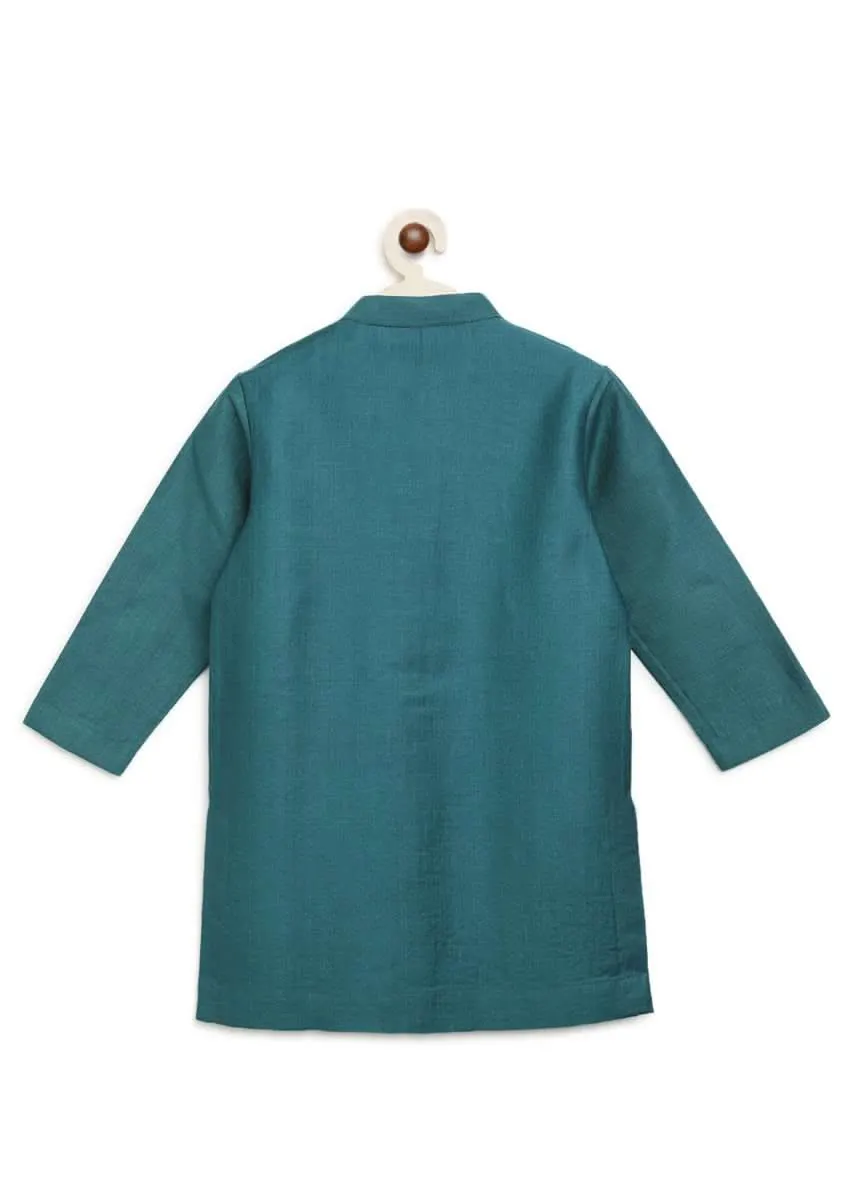 Kalki Boys Teal Kurta Set With Elephant Motifs And Green Nehru Jacket With Kantha Work By Tiber Taber