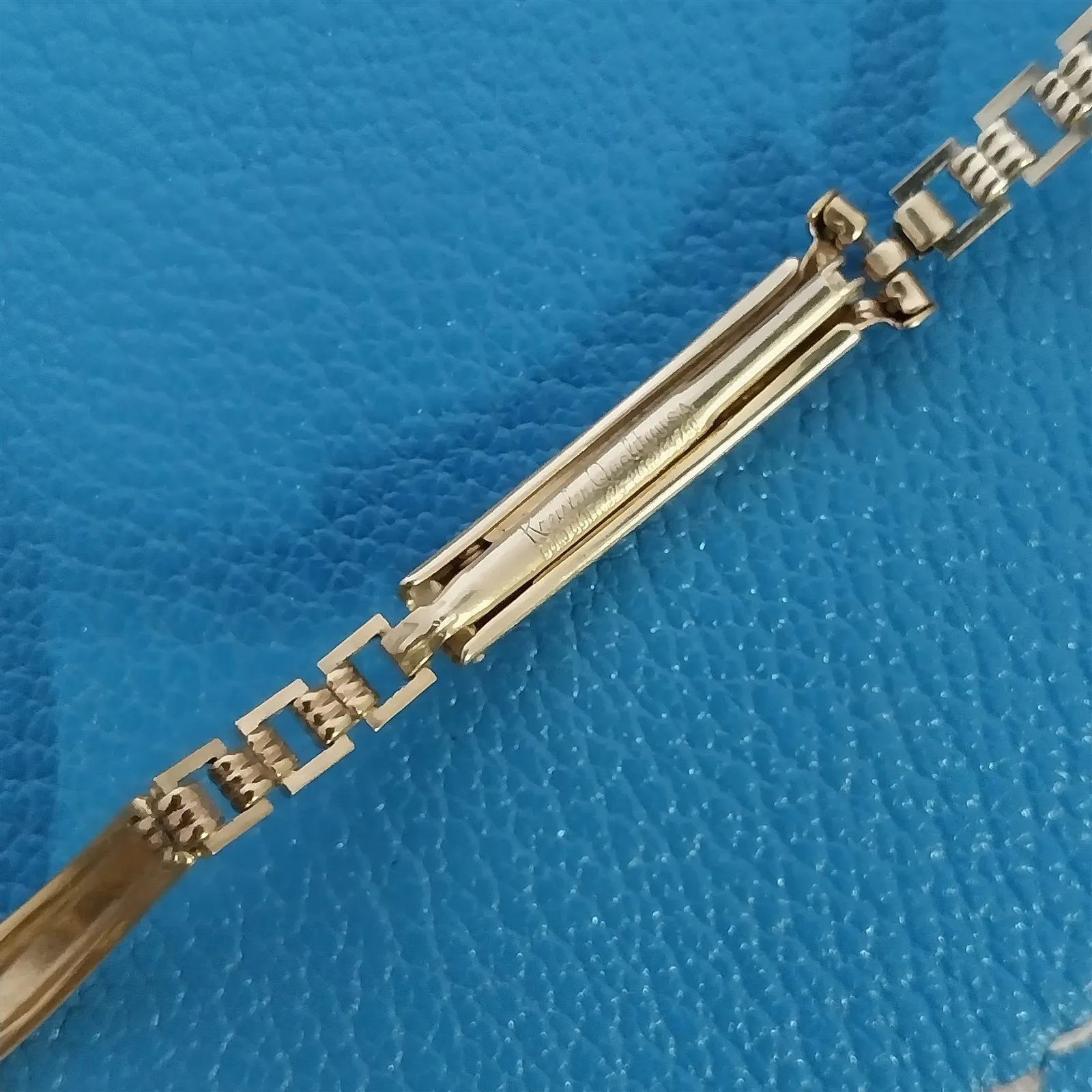 Ladies 1950s Kreisler Yellow Gold-Fill with Amber Glass Hearts Unused Watch Band