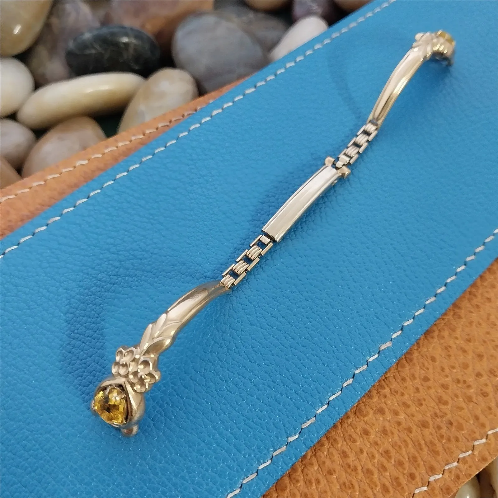 Ladies 1950s Kreisler Yellow Gold-Fill with Amber Glass Hearts Unused Watch Band