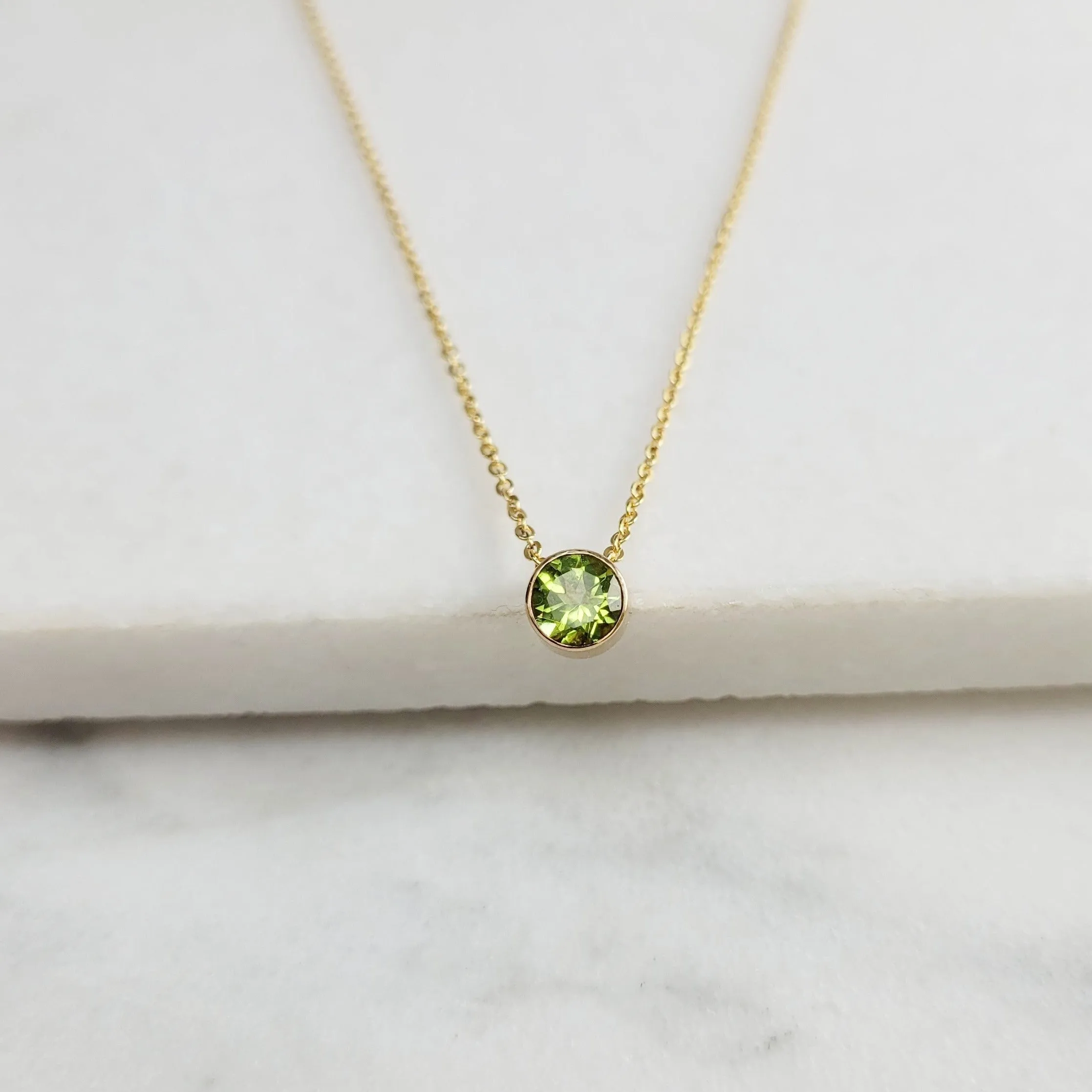 Peridot Floating Necklace - Fidget Necklace