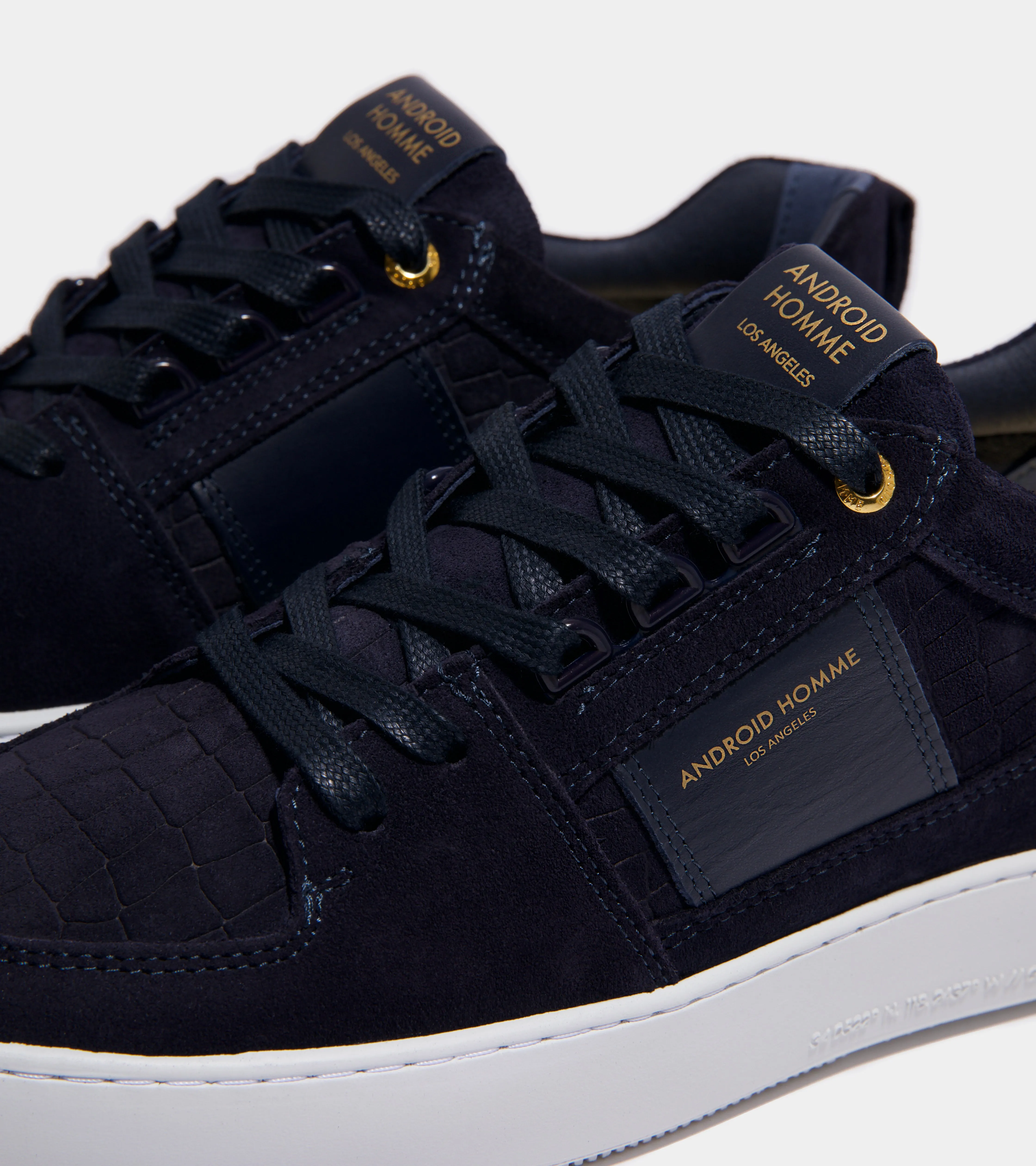 Point Dume Low | Navy Caiman Croc Emboss Suede AHP241-09