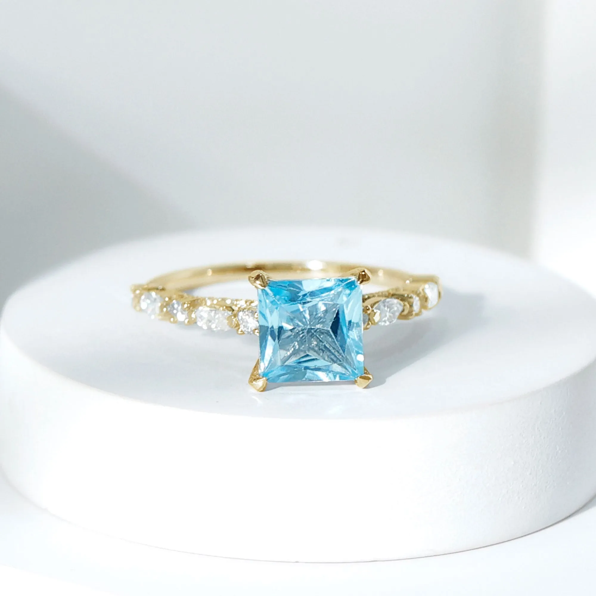 Princess Cut Sky Blue Topaz Solitaire Engagement Ring with Moissanite