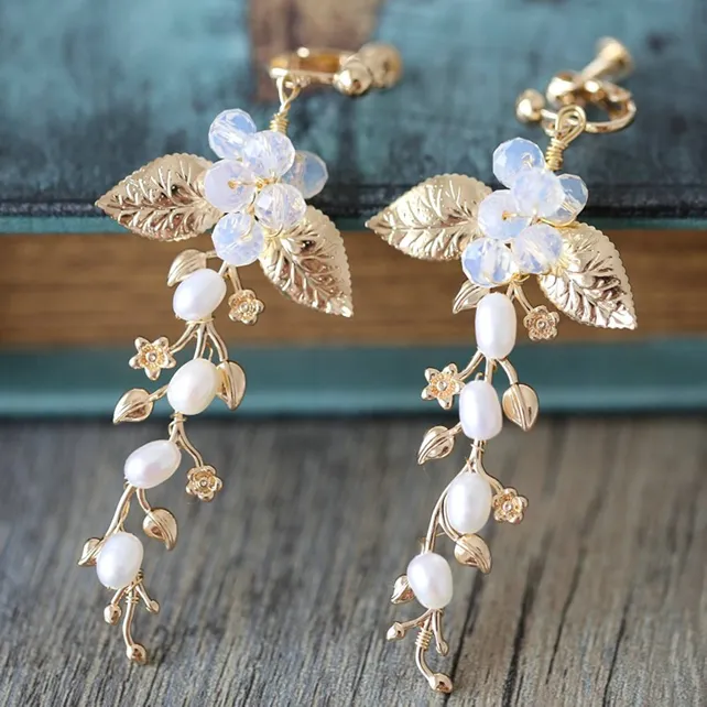 Syren Pearl Diamond Wedding Earrings
